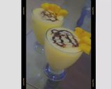 A picture of step 4 of Mango shake.