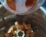 A picture of step 2 of Dry Fig Smoothie.