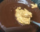 Keto Peanut Butter Chocolate Fat Bombs