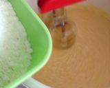 Foto langkah ke 4 dari resep Bluder Cake with almond slice.