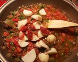 Foto del paso 10 de la receta: Cazuela de merluza con almejas y patatas rosadas