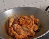 Foto langkah ke 3 dari resep 202. Gulai Ayam bumbu kelapa gongseng-Medan.