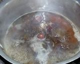 A picture of step 1 of Alu Bukhary ki Chatni.
