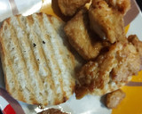 Foto del paso 3 de la receta: Croquetas de pollo macerado en salsa de soja