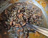 A picture of step 5 of Dal makhani.