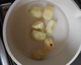 Foto del paso 1 de la receta: Puré de Manzana con Lechera