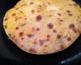 A picture of step 7 of Broccoli Paratha.