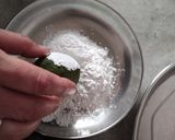 A picture of step 10 of Tiranga Kofta in Makhani Gravy.