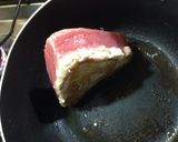 Foto del paso 2 de la receta: Atún a la piña con leche de coco y champiñones salteados al romero