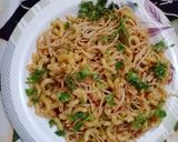 A picture of step 11 of Chicken chowmein with macroni.