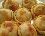 Foto langkah ke 12 dari resep Pastel Sayur Enaak.