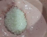 A picture of step 2 of Strawberry ice cream.