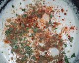 A picture of step 4 of Paneer in white gravy.
