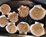 Une image de l'étape 8 de Coquilles saint Jacques gratinées béchamel et champignons bruns.
