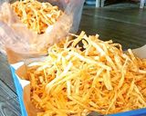 Foto langkah ke 3 dari resep Kue stik bawang.