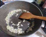 Foto langkah ke 3 dari resep Oseng Pare dan Telur (cuma 3 bahan).
