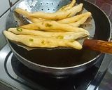 A picture of step 6 of Sotong (Otak-otak KW).