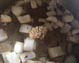 Foto del paso 6 de la receta: Chuletas de cerdo en pasilla