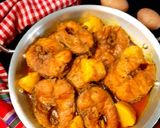 সিদ্ধ আলু দিয়ে আইড় মাছের তেল ঝাল রেসিপির ধাপ 2 ছবি