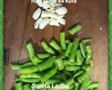 हरी मिर्च का कूटा (Hari Mirch ka kuta recipe in hindi) रेसिपी चरण 1 फोटो