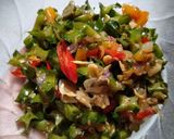 Foto langkah ke 4 dari resep 65. Tumis kecipir pedas.