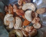A picture of step 9 of Kolhapuri Mixed Veg Curry.