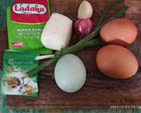 Foto langkah ke 1 dari resep Telur dadar padang.