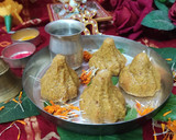 बेसन मोदक(besan modak recipe in hindi) रेसिपी चरण 5 फोटो