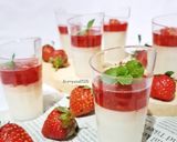 Foto langkah ke 5 dari resep 🍓Strawberry panacotta🍓.