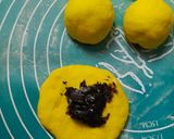 Foto langkah ke 6 dari resep Bakpao Lebah Isi Coklat.