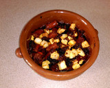 Foto del paso 8 de la receta: Chistorra al vino con queso feta gratinado