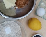 Foto del paso 1 de la receta: Galletitas integrales de limón y semillas de amapola