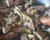 Pirított pulykamáj zöldekkel recept fázis 3 fotója