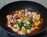Foto langkah ke 5 dari resep Tumis Cumi Tahu ala Warteg.