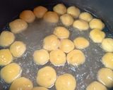 Foto langkah ke 5 dari resep Bubur Sumsum Bola Ubi Jagung.