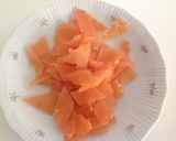 Foto del passaggio 2 della ricetta Tagliolini con crema di zucca, salmone affumicato e pistacchi