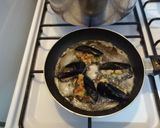 Foto del passaggio 4 della ricetta Cozze fritte alla Mariella