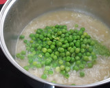 Foto del paso 7 de la receta: Risotto de guisantes con sabor a Asturias