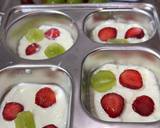 Foto langkah ke 3 dari resep Yoghurt Fruits Bar Ice/ Es Yoghurt Buah Segar.