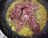 Foto langkah ke 2 dari resep Tumis Sapi Saus Bawang #PejuangGoldenApron2.