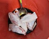 Foto del paso 3 de la receta: Alitas de pollo marinadas