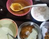 A picture of step 6 of Laddu pithi with chutney.
