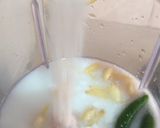 A picture of step 2 of Mash ki daal ke dahi bary.