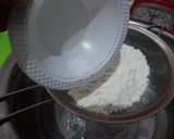 Foto langkah ke 2 dari resep Cup Cake Polos, Lembut banget.