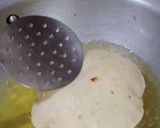 A picture of step 4 of Cheese Stuffed Pori.