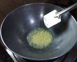 A picture of step 2 of Sev Tamatar ki Sabji.