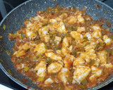 Foto del paso 5 de la receta: Pescadilla con salsa de anchoas