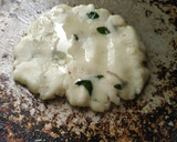 முருங்கைக்கீரை அரிசி அடை ரெசிபி ஸ்டேப் 3 புகைப்படம்