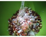 A picture of step 6 of Bhel Puri (Oil bhel).