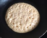 Foto langkah ke 5 dari resep Martabak Manis Lipat.